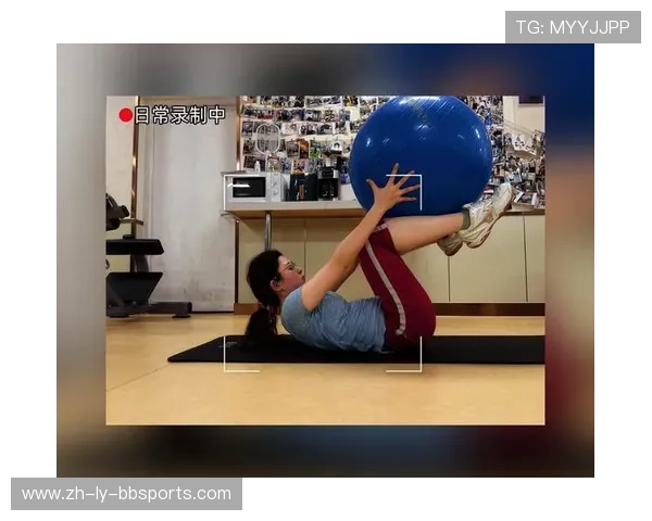 高效塑形利器：六款专攻腹部核心训练器材解析